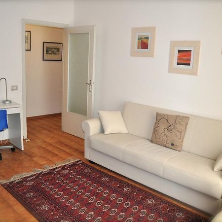 Apartment Parmense Habitación foto